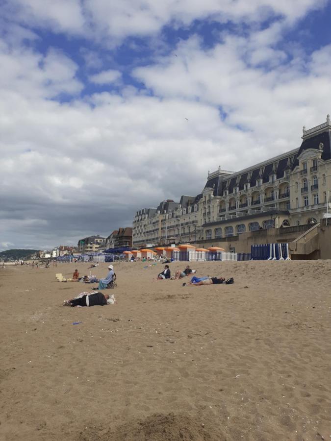Apartamento L'Annexe Cabourg Exterior foto
