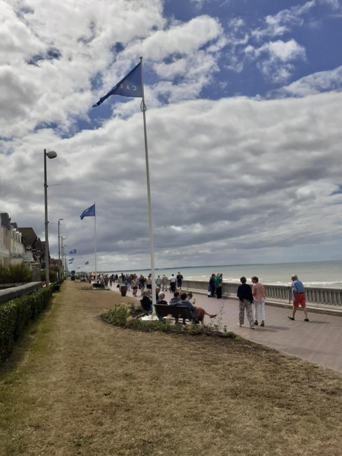Apartamento L'Annexe Cabourg Exterior foto