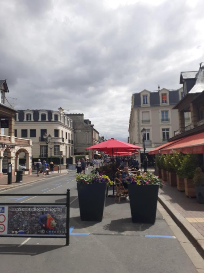 Apartamento L'Annexe Cabourg Exterior foto