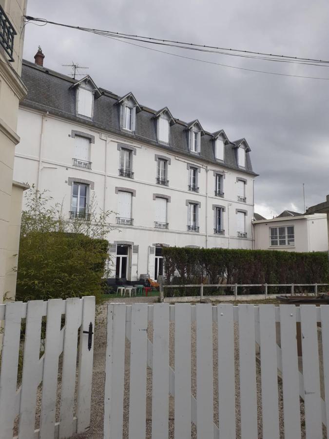 Apartamento L'Annexe Cabourg Exterior foto